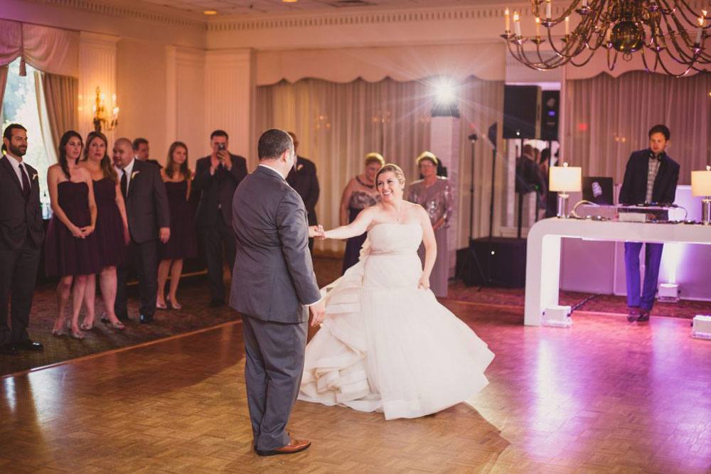wedding-dance-img